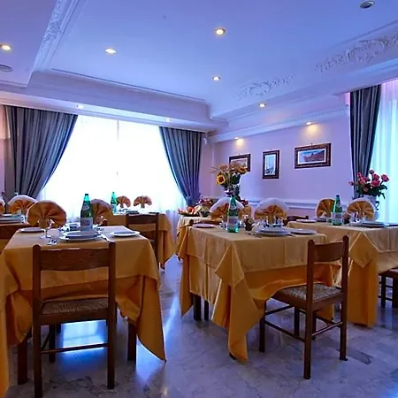 Ambrosi 3* 퓨기
